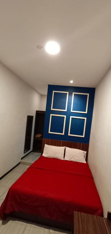 Bromo Family Guest House Kepanjen Екстер'єр фото